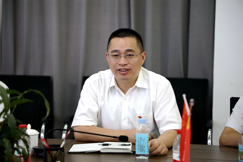 錢申春、王勝利參加機關第一黨支部和金寨路1標黨支部聯(lián)合主題黨日活動2